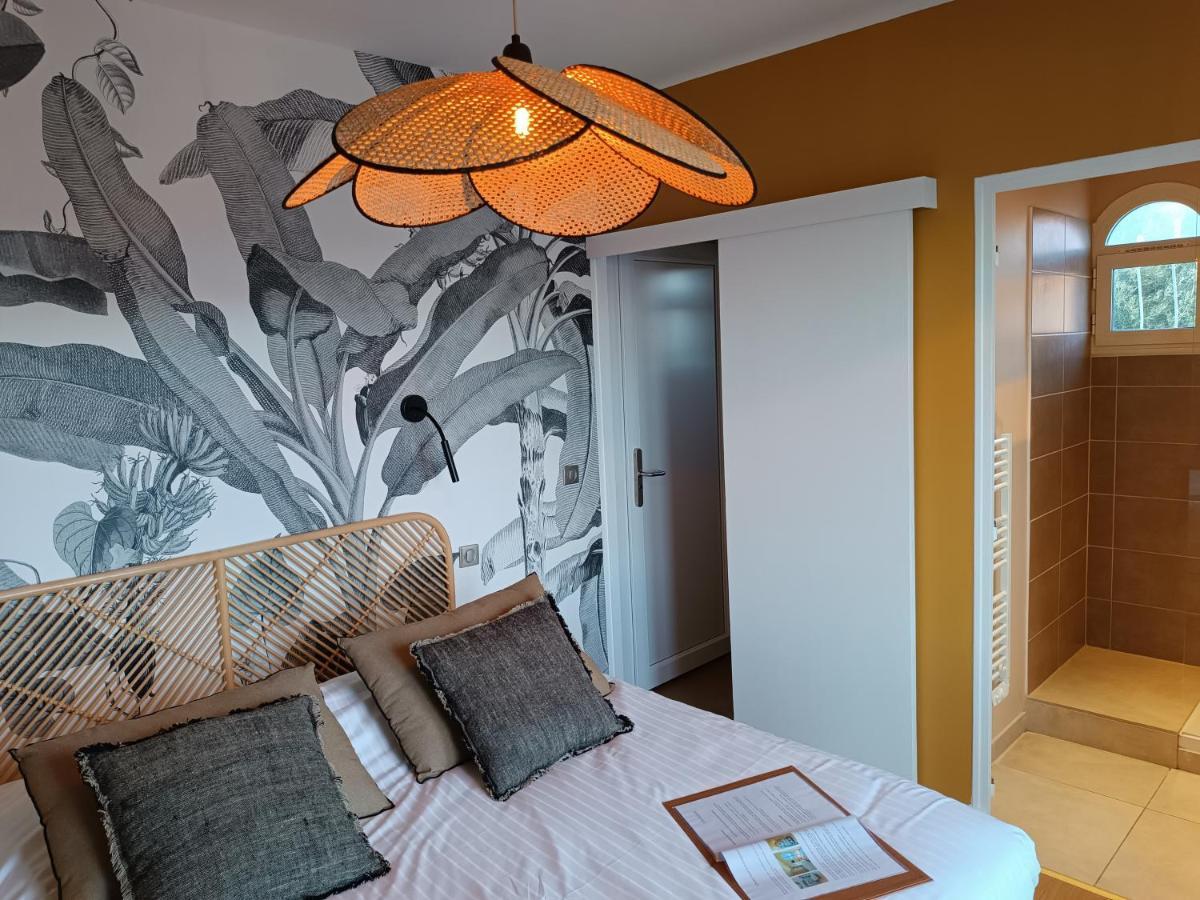 Les Galets Hotel Et B&B Bandol Kültér fotó
