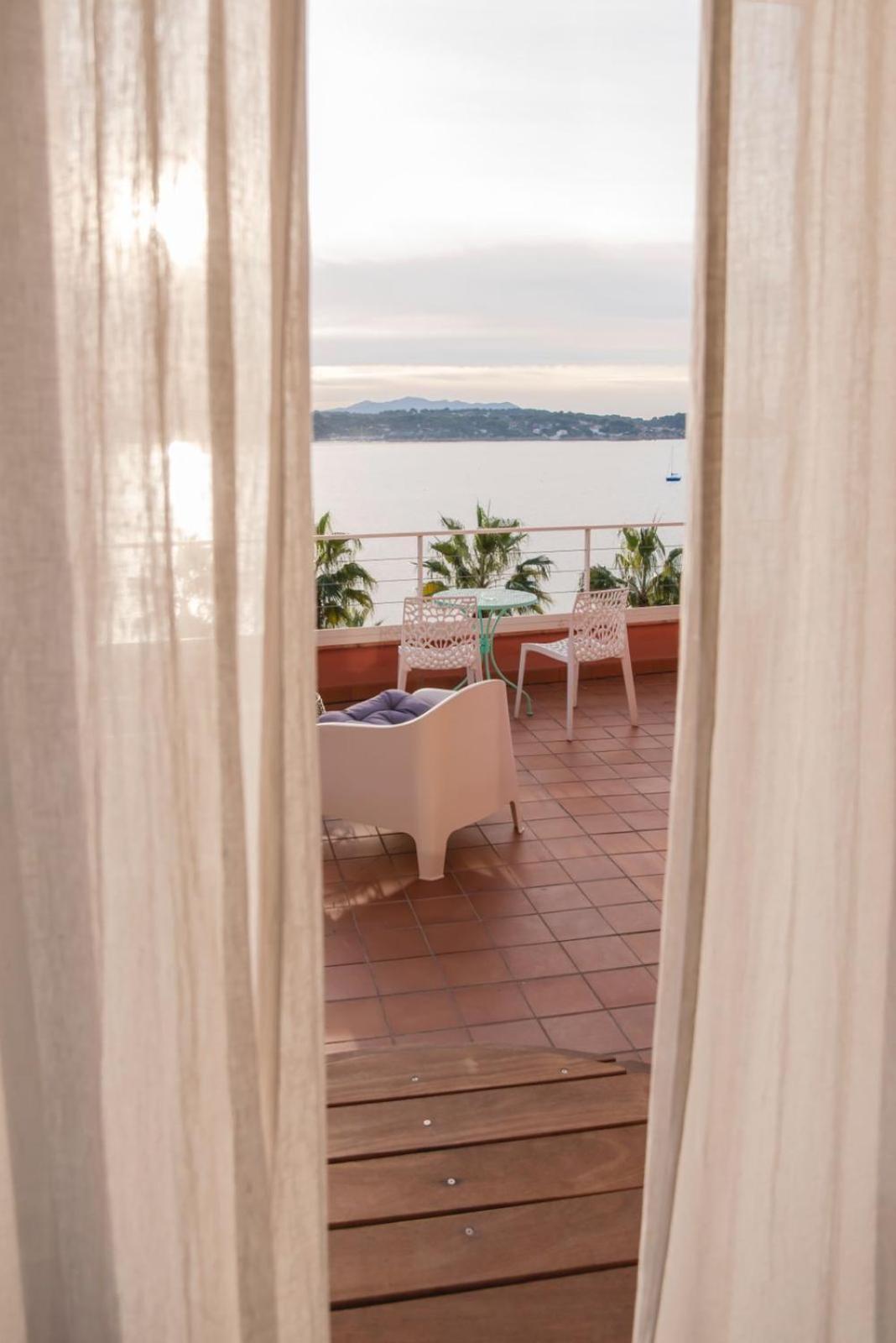 Les Galets Hotel Et B&B Bandol Kültér fotó